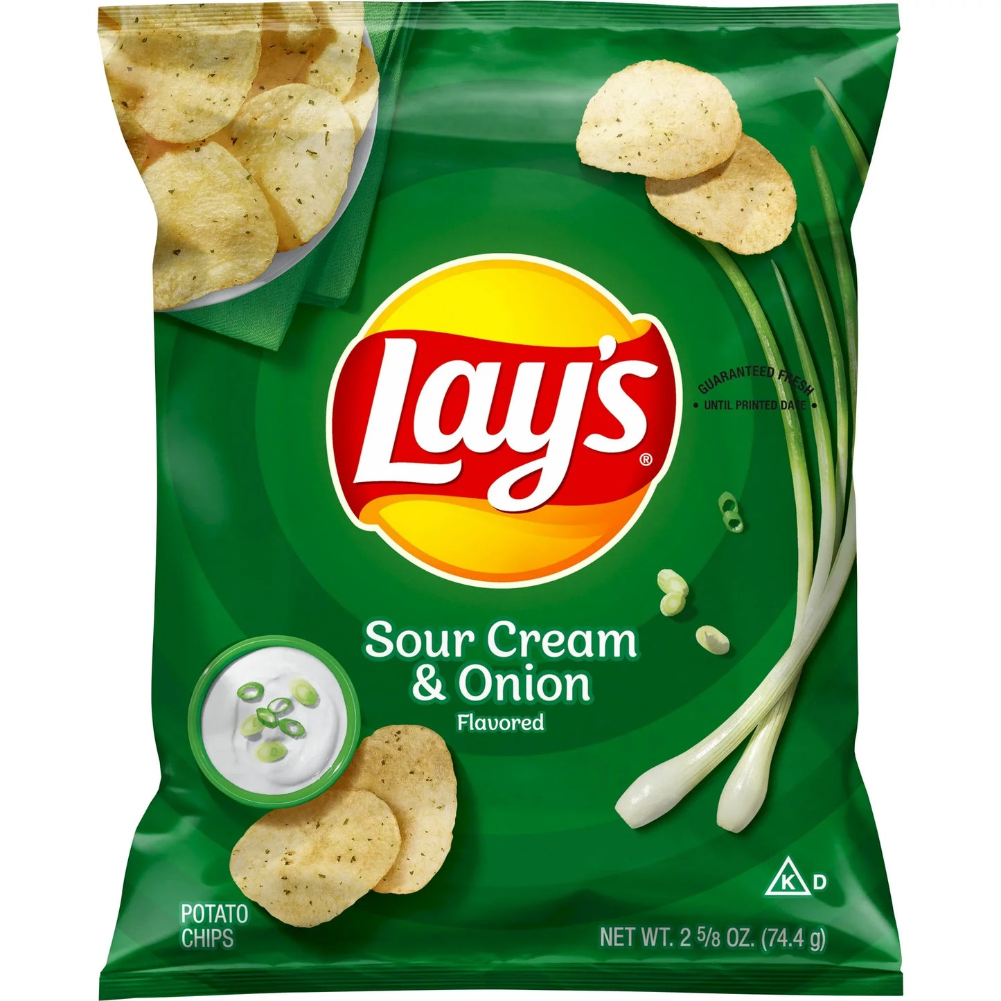 Lay's Sour Cream and Onions Chips (74.4g)